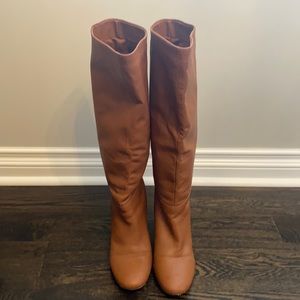 Kenneth Cole tall heeled boots size 9
